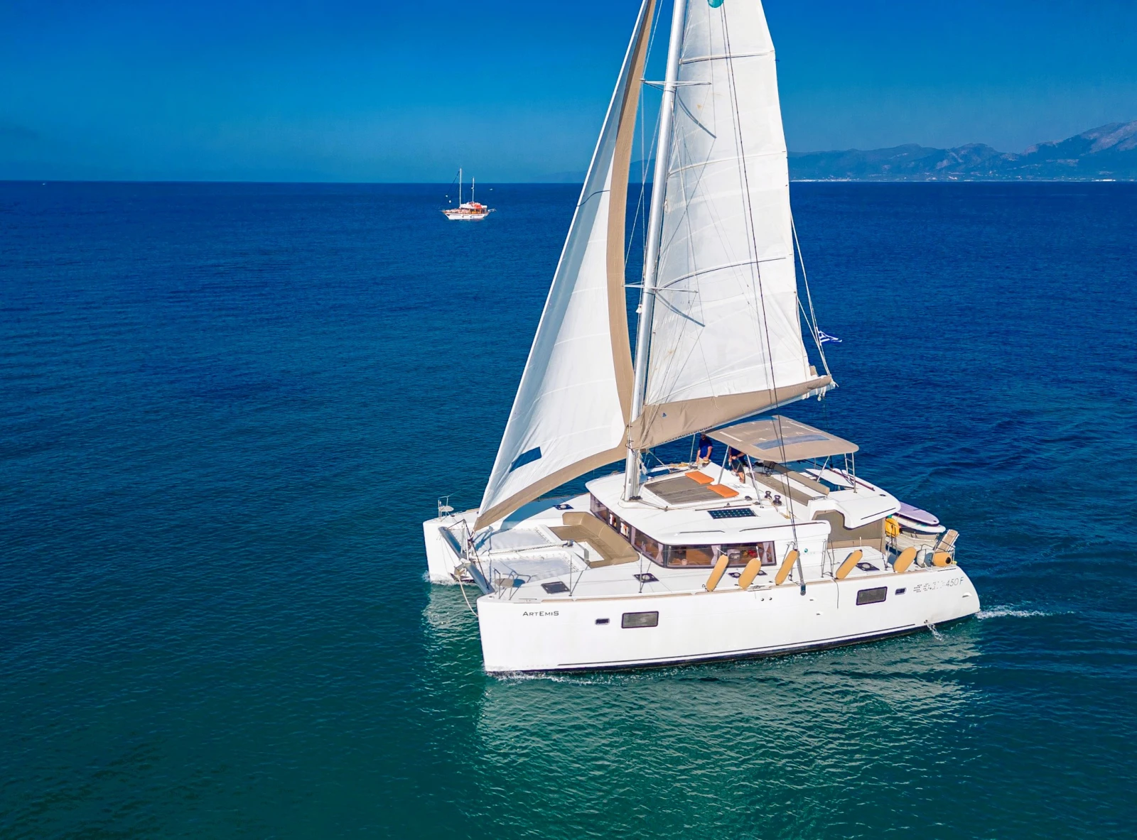 Lagoon 45